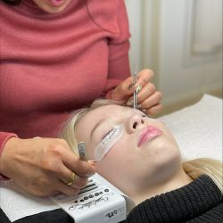 miia nail studio silmaripset